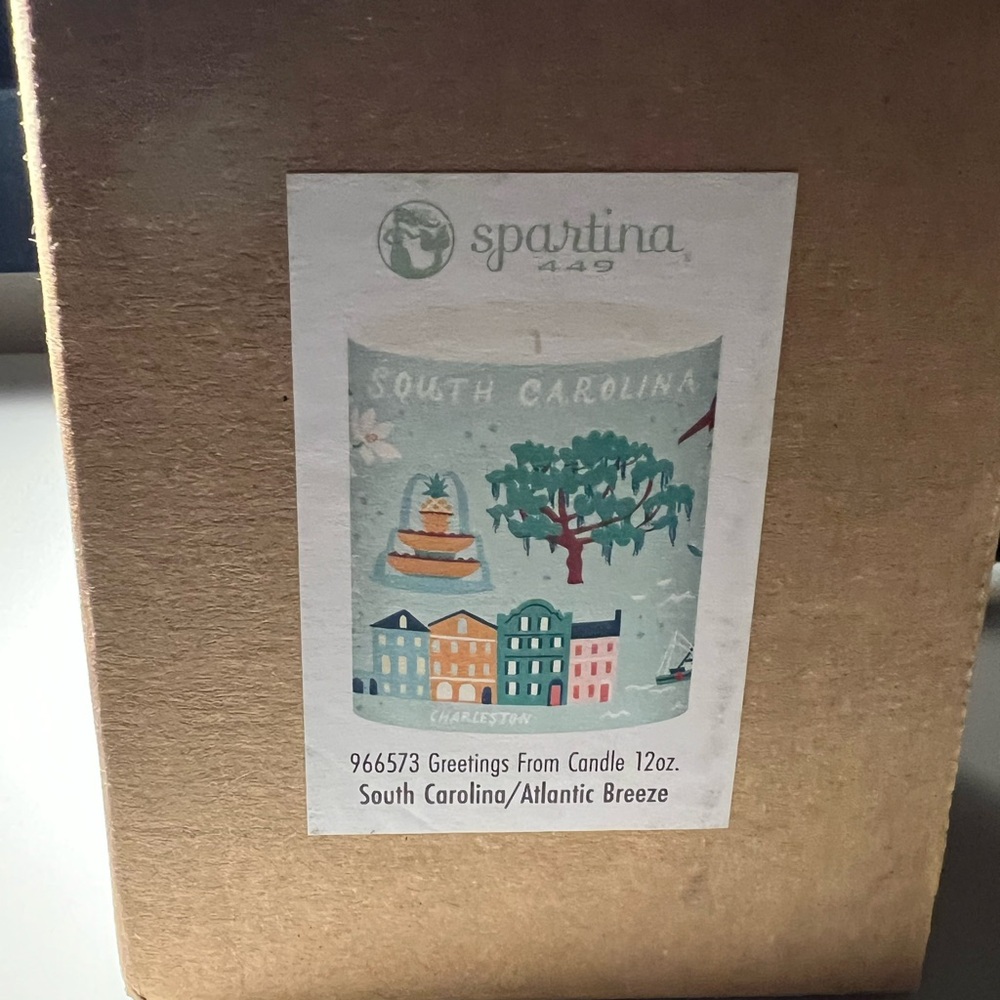 NIB  Spartina 449 Greetings from SC Candle in the Atlantic Breeze scent - Picture 7 of 8
